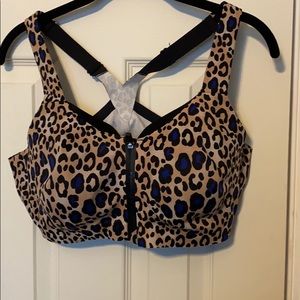 Victoria Secret Knockout Ultra Max sports bra